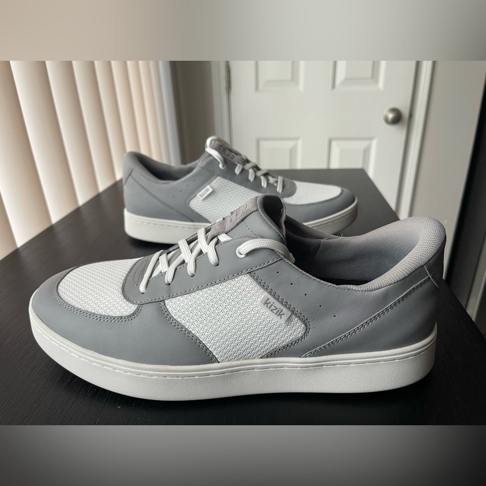 Kizik Men’s Gray and White Sneakers New size 11.5 men U.S. - Picture 14 of 16